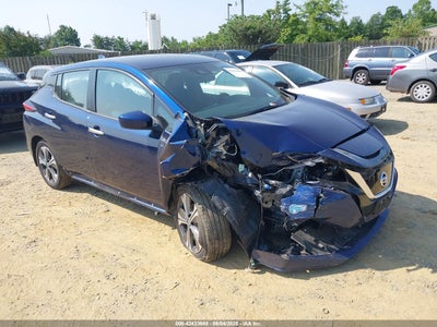 NISSAN LEAF 2020