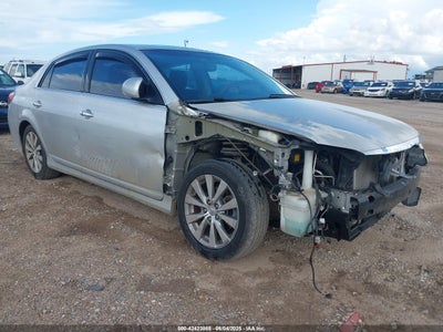 TOYOTA AVALON 2011