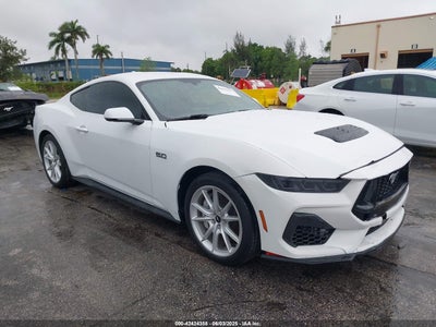 FORD MUSTANG 2024