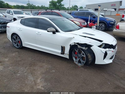 KIA STINGER 2019