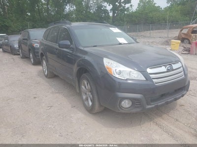 SUBARU OUTBACK 2014