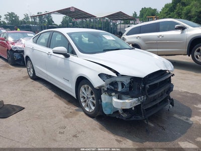 FORD FUSION HYBRID 2019