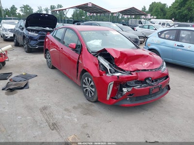 TOYOTA PRIUS 2022