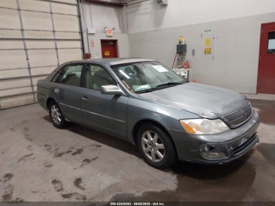 TOYOTA AVALON 2000