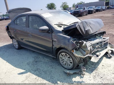MITSUBISHI MIRAGE G4 2024