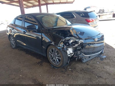 TOYOTA YARIS 2019