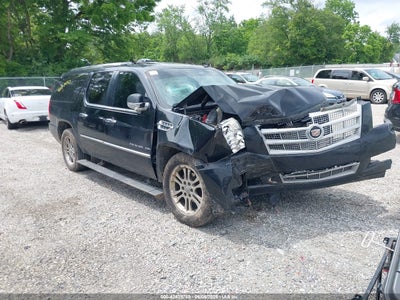 CADILLAC ESCALADE ESV 2013