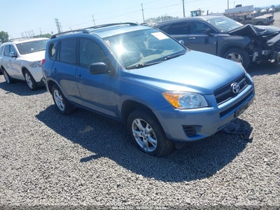 TOYOTA RAV4 2011