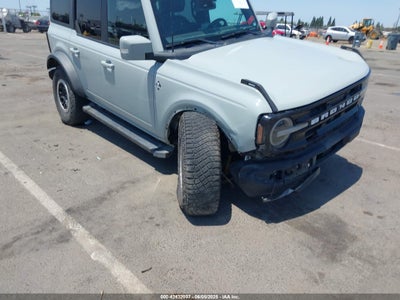 FORD BRONCO 2022