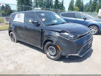 KIA SOUL 2023