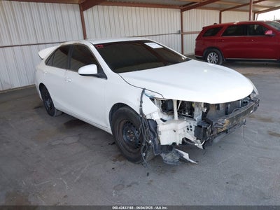 TOYOTA CAMRY 2015