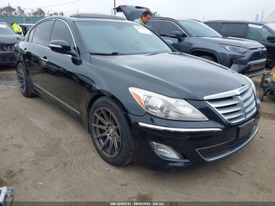 HYUNDAI GENESIS 2012