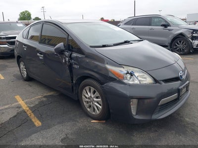 TOYOTA PRIUS PLUG-IN 2012