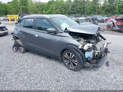 NISSAN KICKS 2020