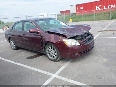 TOYOTA AVALON 2005