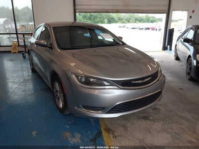 CHRYSLER 200 2015