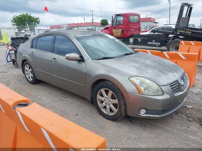 NISSAN MAXIMA 2004