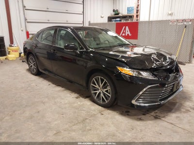 TOYOTA CAMRY HYBRID 2024