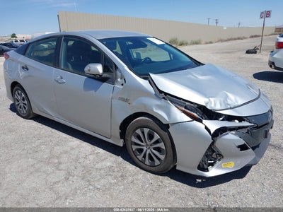 TOYOTA PRIUS PRIME 2022