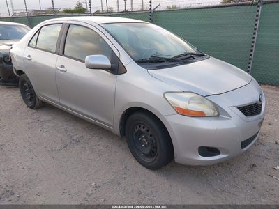 TOYOTA YARIS 2010