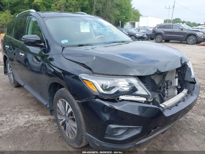 NISSAN PATHFINDER 2018