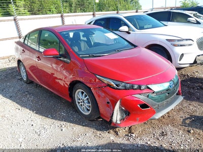 TOYOTA PRIUS PRIME 2019