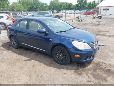 SUZUKI KIZASHI 2012
