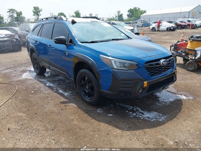 SUBARU OUTBACK 2022
