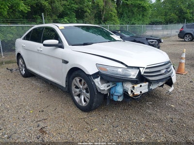 FORD TAURUS 2014