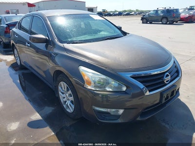 NISSAN ALTIMA 2015