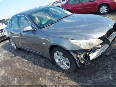 BMW 528I 2010