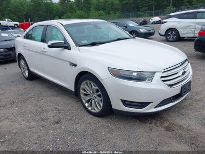 FORD TAURUS 2017