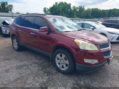 CHEVROLET TRAVERSE 2011