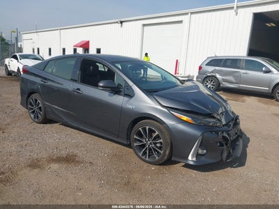 TOYOTA PRIUS PRIME 2018