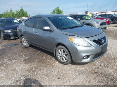 NISSAN VERSA 2013