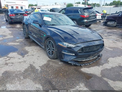 FORD MUSTANG 2021