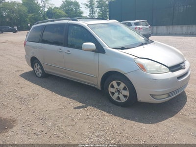 TOYOTA SIENNA 2004