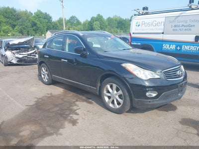 INFINITI EX35 2010