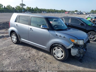SCION XB 2011