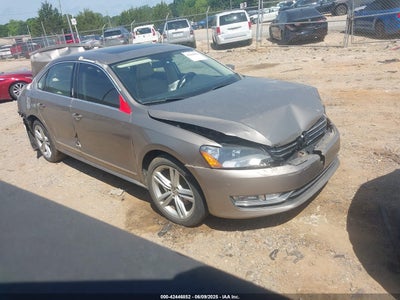 VOLKSWAGEN PASSAT 2015