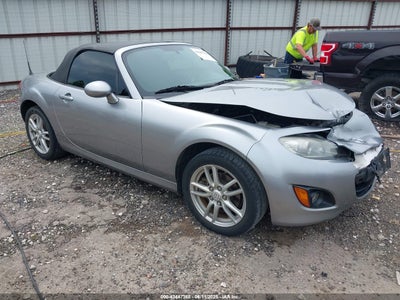 MAZDA MX-5 MIATA 2011