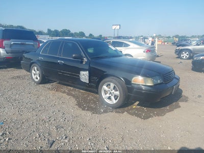 FORD CROWN VICTORIA 2003