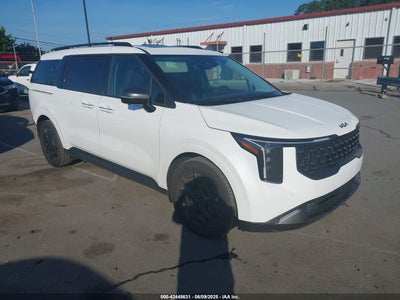 KIA CARNIVAL MPV 2025