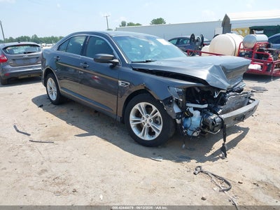 FORD TAURUS 2018