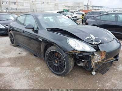 PORSCHE PANAMERA 2013