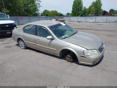 NISSAN MAXIMA 2000