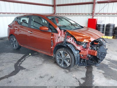 NISSAN LEAF 2022