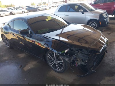 SCION FR-S 2015