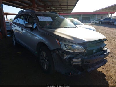 SUBARU OUTBACK 2015
