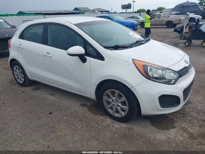 KIA RIO 2015
